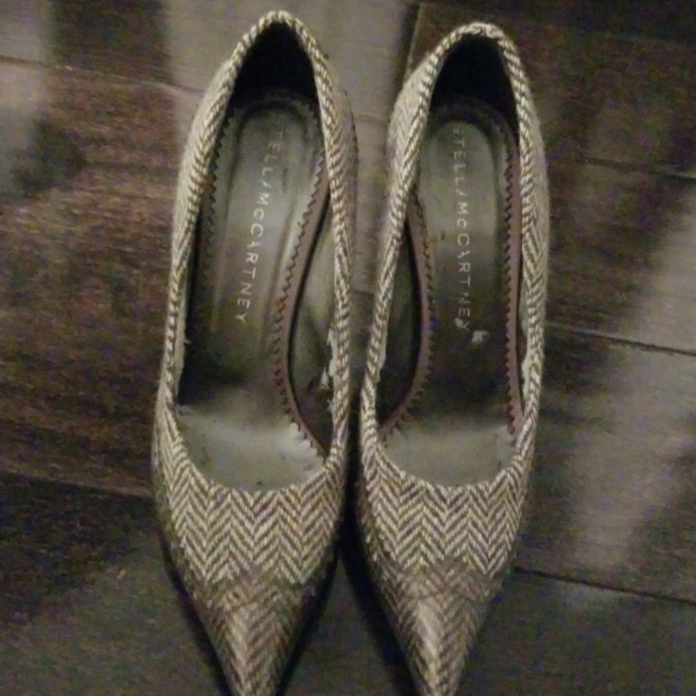 Stella McCartney grey heels